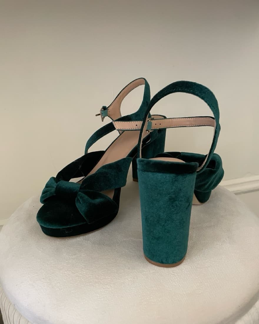 Luxurious Velvet Platform Sandals - Image 3
