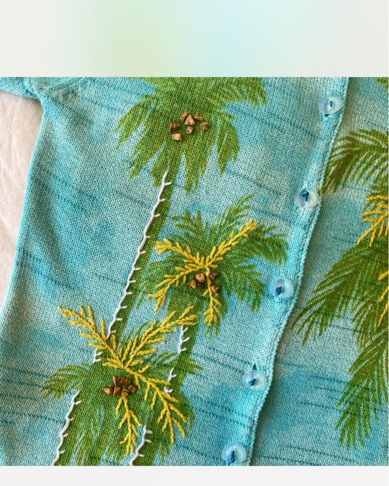 Tropical Palm Knit Cardigan - Image 4