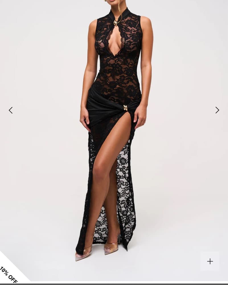 Alluring Lace Maxi Dress - Image 3