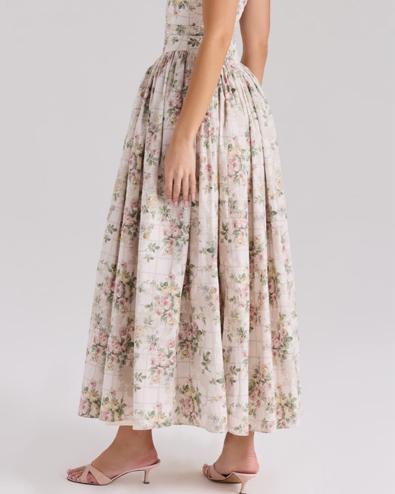 House Of CB Romantic Floral Midi Dress - Image 4
