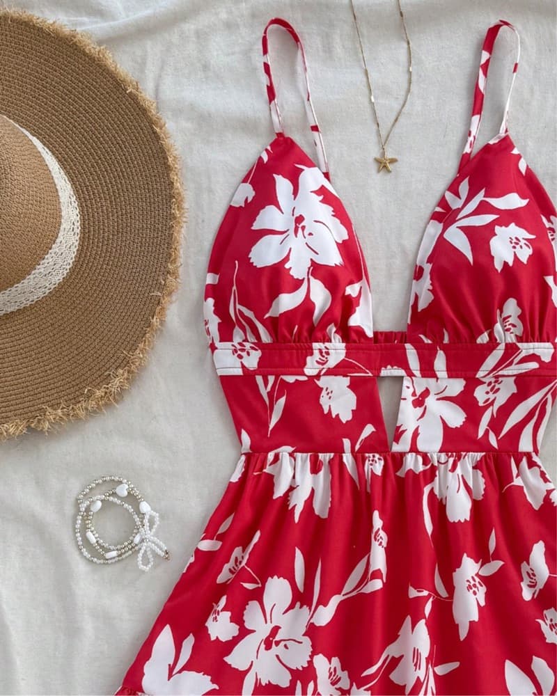 Lilo Inspired Floral Halter Mini Dress - Image 3