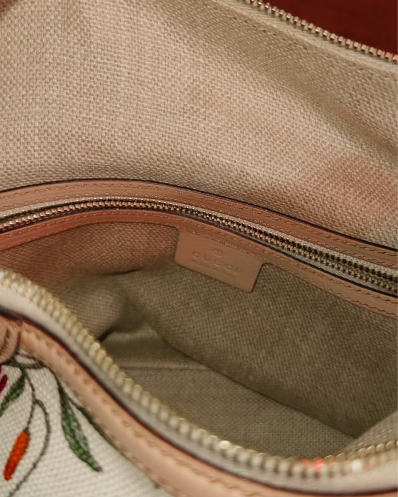 VINTAGE Gucci Bamboo Bag - Image 3