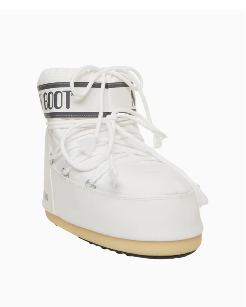 White Moon Boot - Image 2