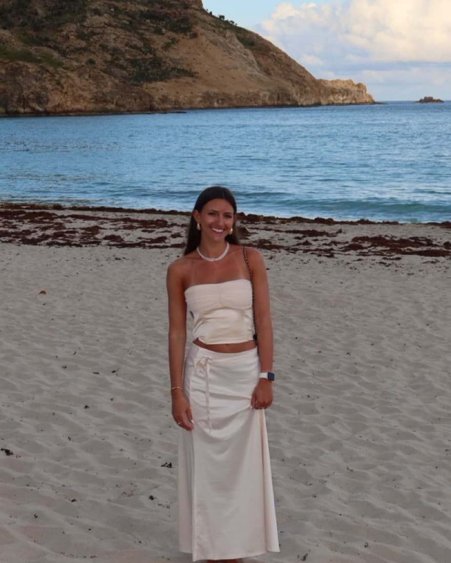 Elegant White Two-Piece Satin Set - Image 1