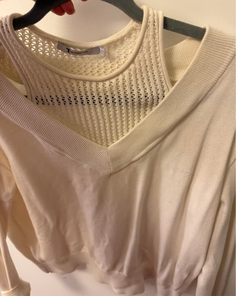 Alexander Wang White Cream Top Sweater - Image 2