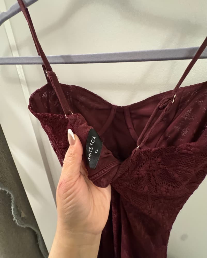 Burgundy Lace High-Low Dress - Image 4