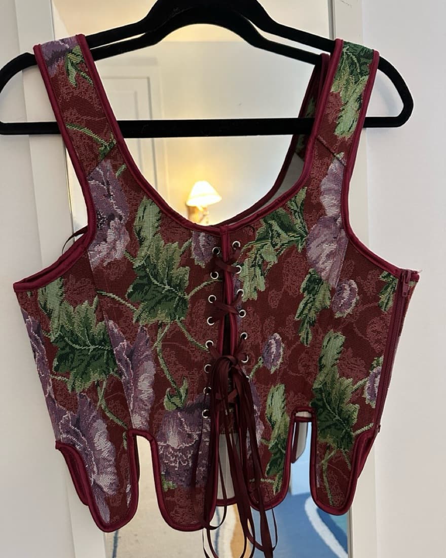 Embroidered Red Corset - Image 4