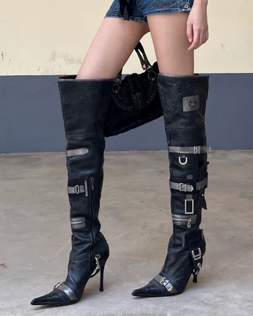 archive Boots - Image 2