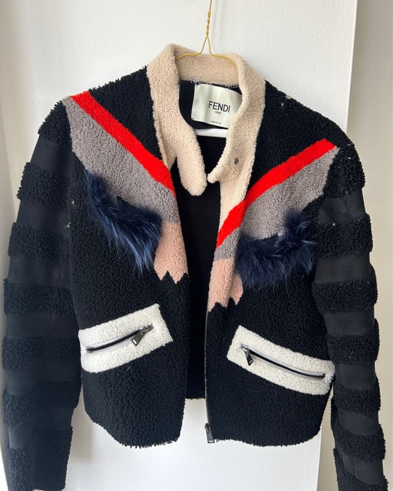 Fendi Chic Winter Coat - Image 3