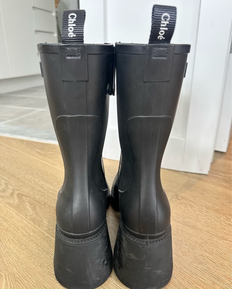 Chloé Buckle Lug Sole Boots - Image 2