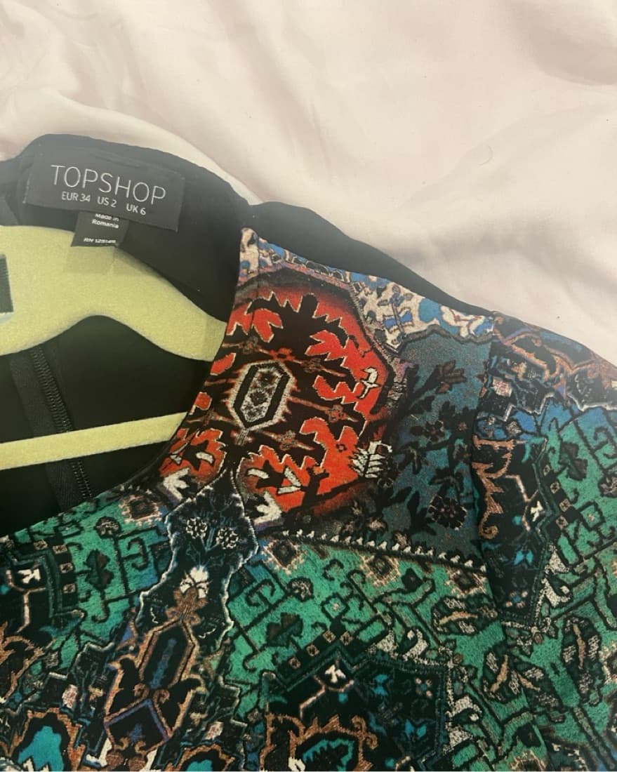 Topshop Graphic Kaleidescope Top - Image 6