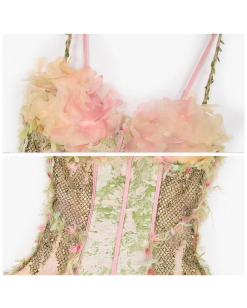 Enchanting Floral Garden Corset - Image 4