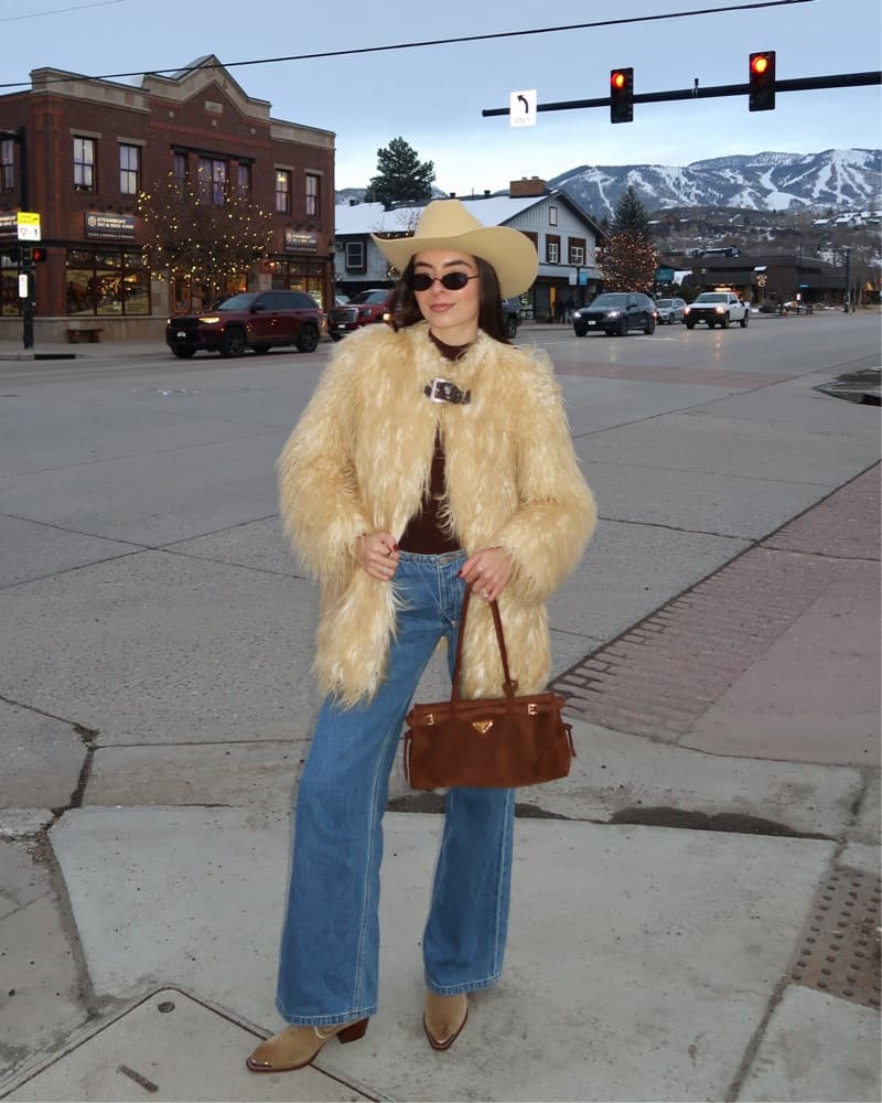 $525 Apparis Beige Buckle Fur Coat - Image 4