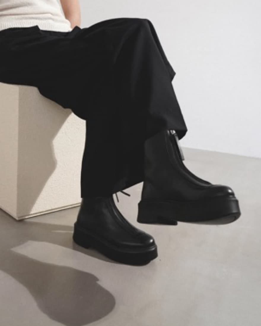 THE ROW Zipped leather ankle boots - Image 3
