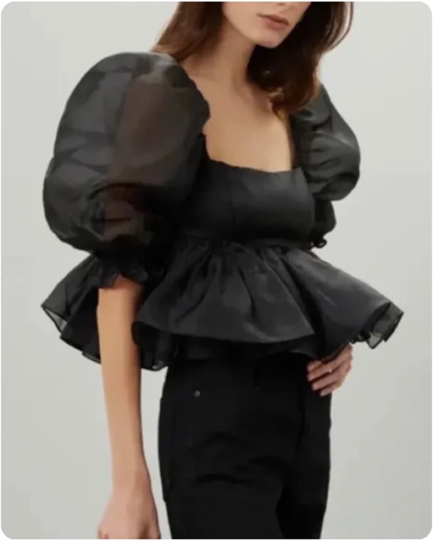 Selkie Caviar Bubble Puffy Sleeve Top - Image 1