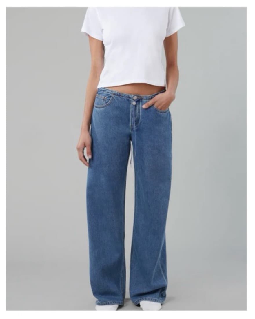 Still Here Jean Size 22 - Image 1