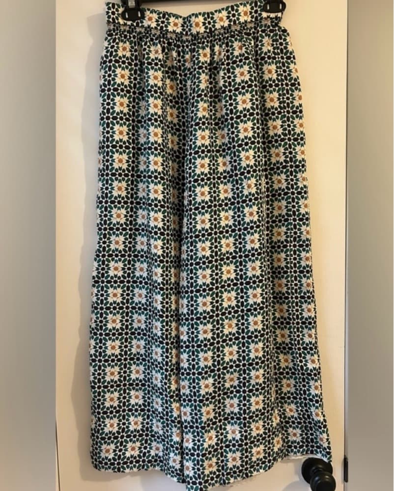 Theory Patterned Wide Leg Gaucho Pants  - Image 4