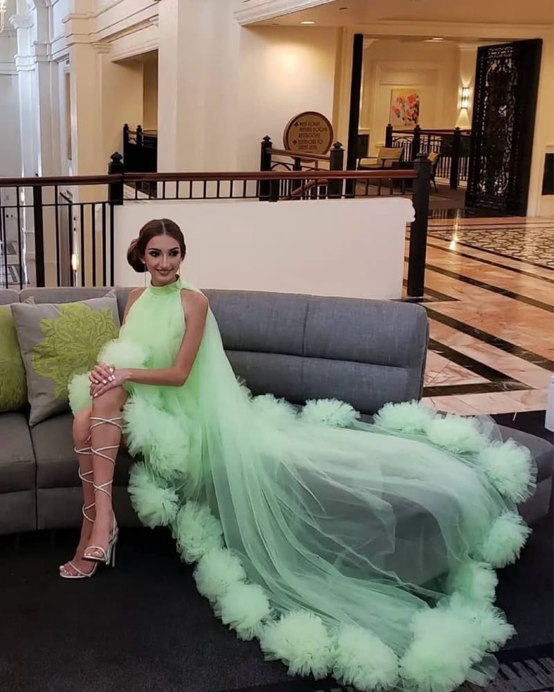 Luxury Green Dress - Image 4
