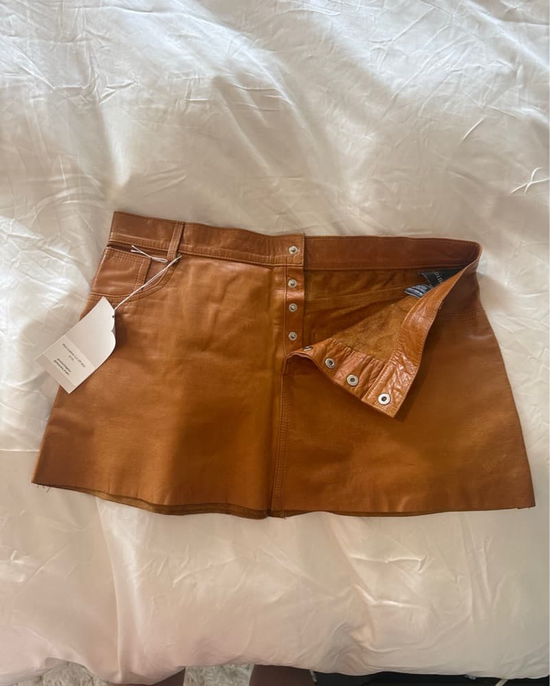 STUNNING italian Leather Tan Skirt - Image 1