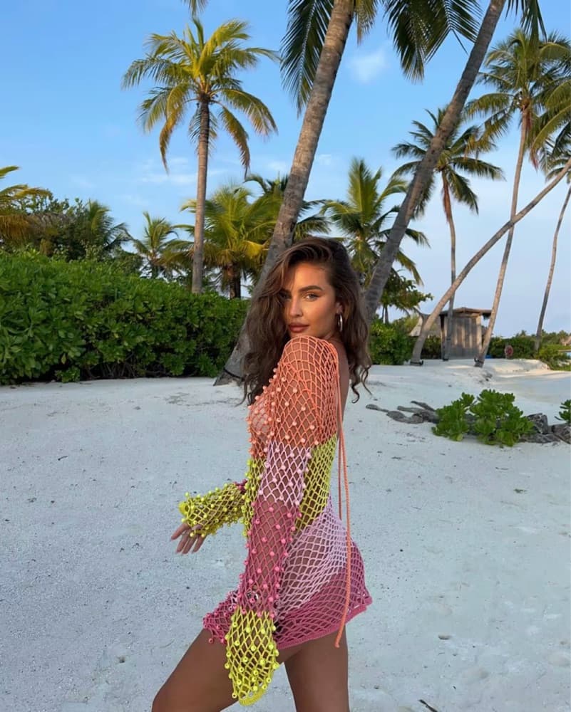 Vibrant Crochet Beachwear - Image 4