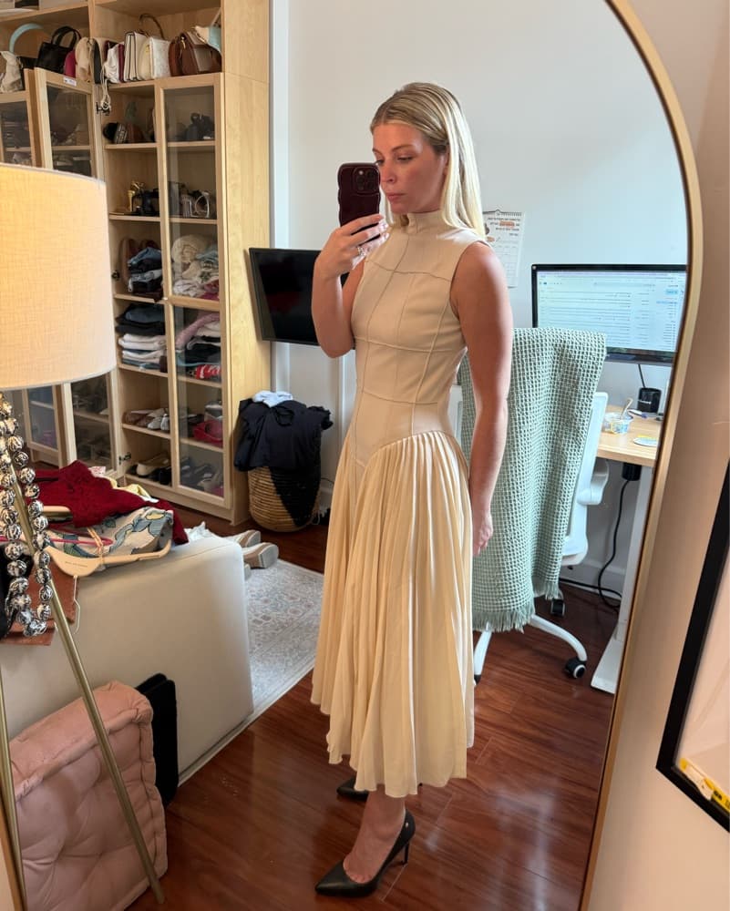 Sleeveless Cream Pleated Midi Dress  - Image 5