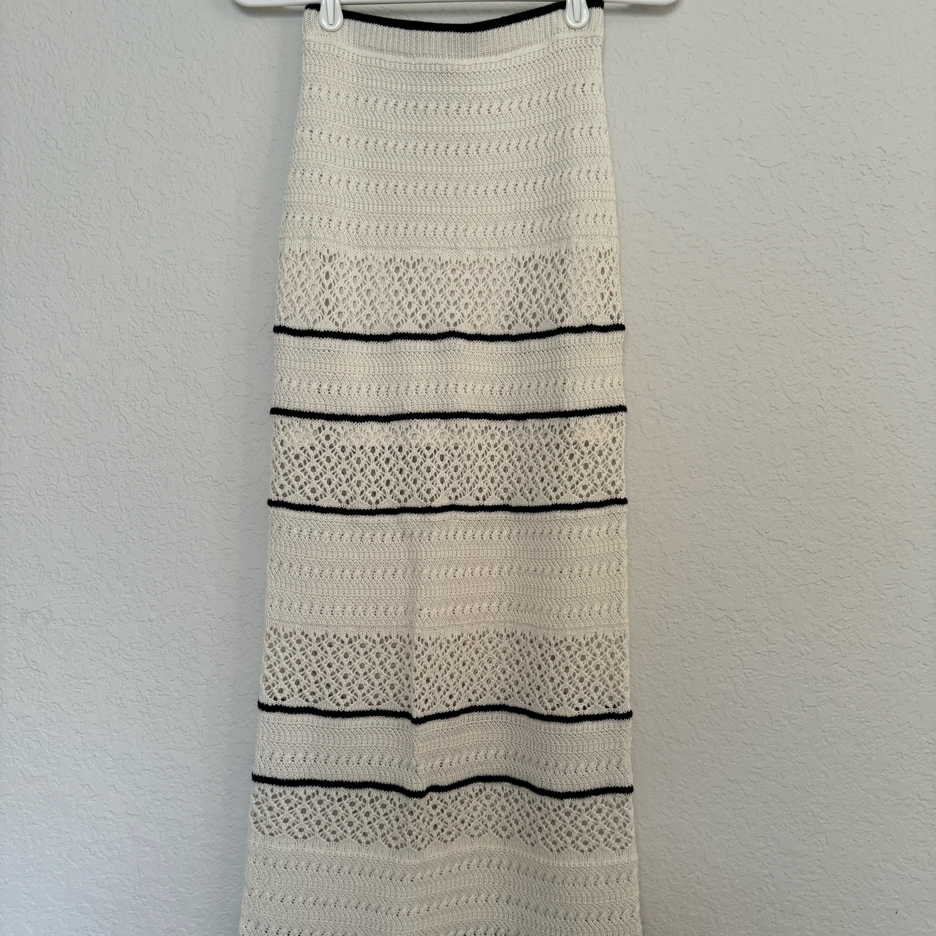 Abercrombie and fetch Crochet-Style - Image 3