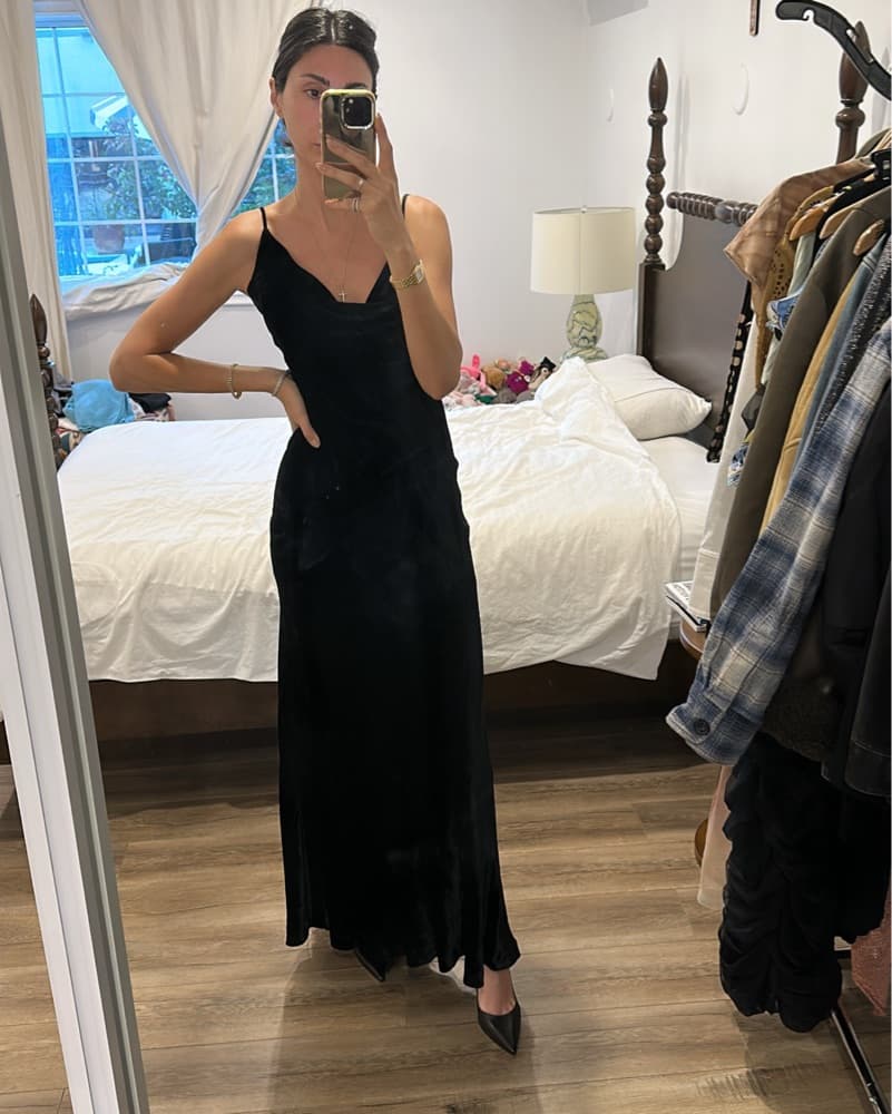 Elegant Black Maxi Dress - Image 2