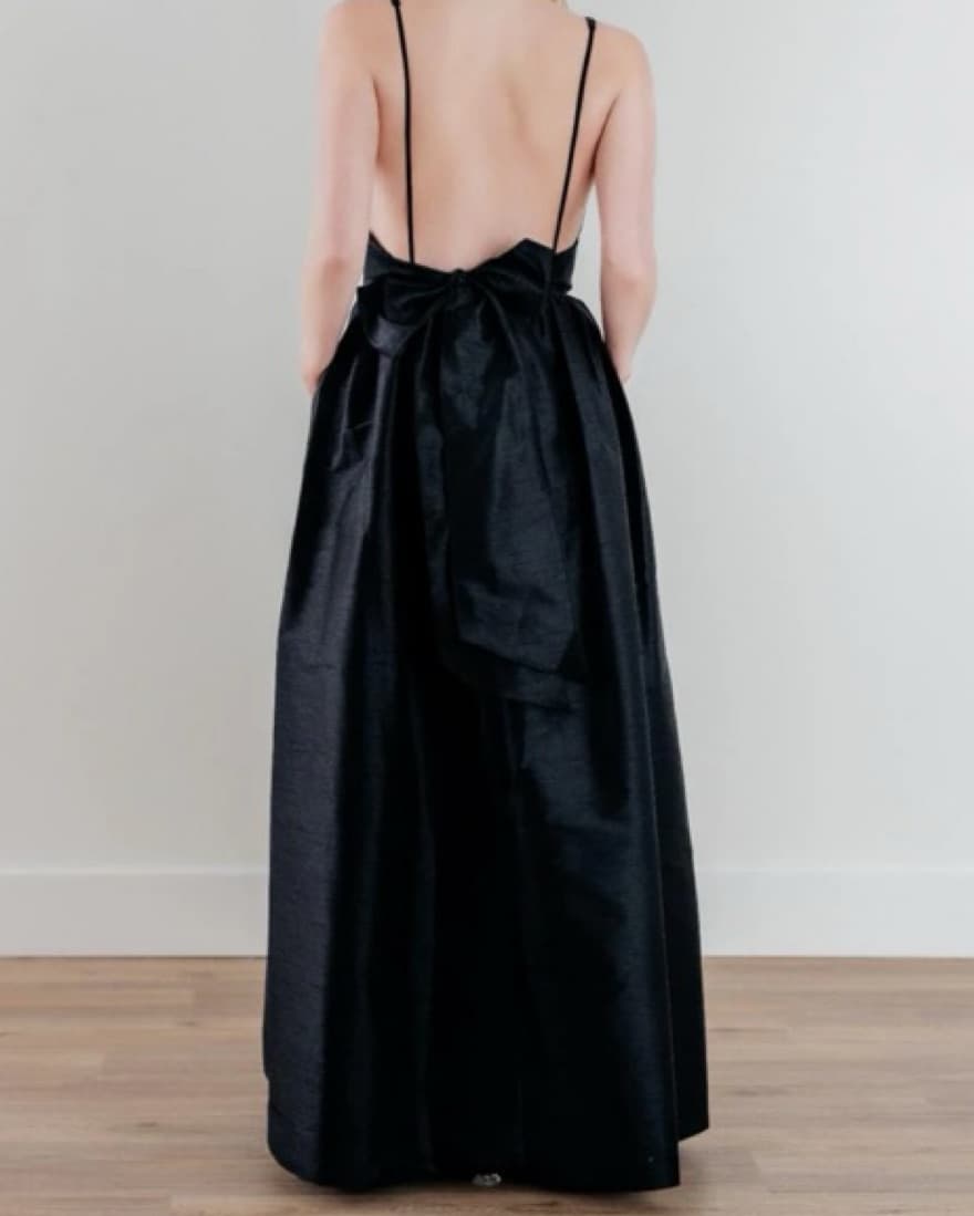 Black Formal Gown (Bow On Back) - Image 2