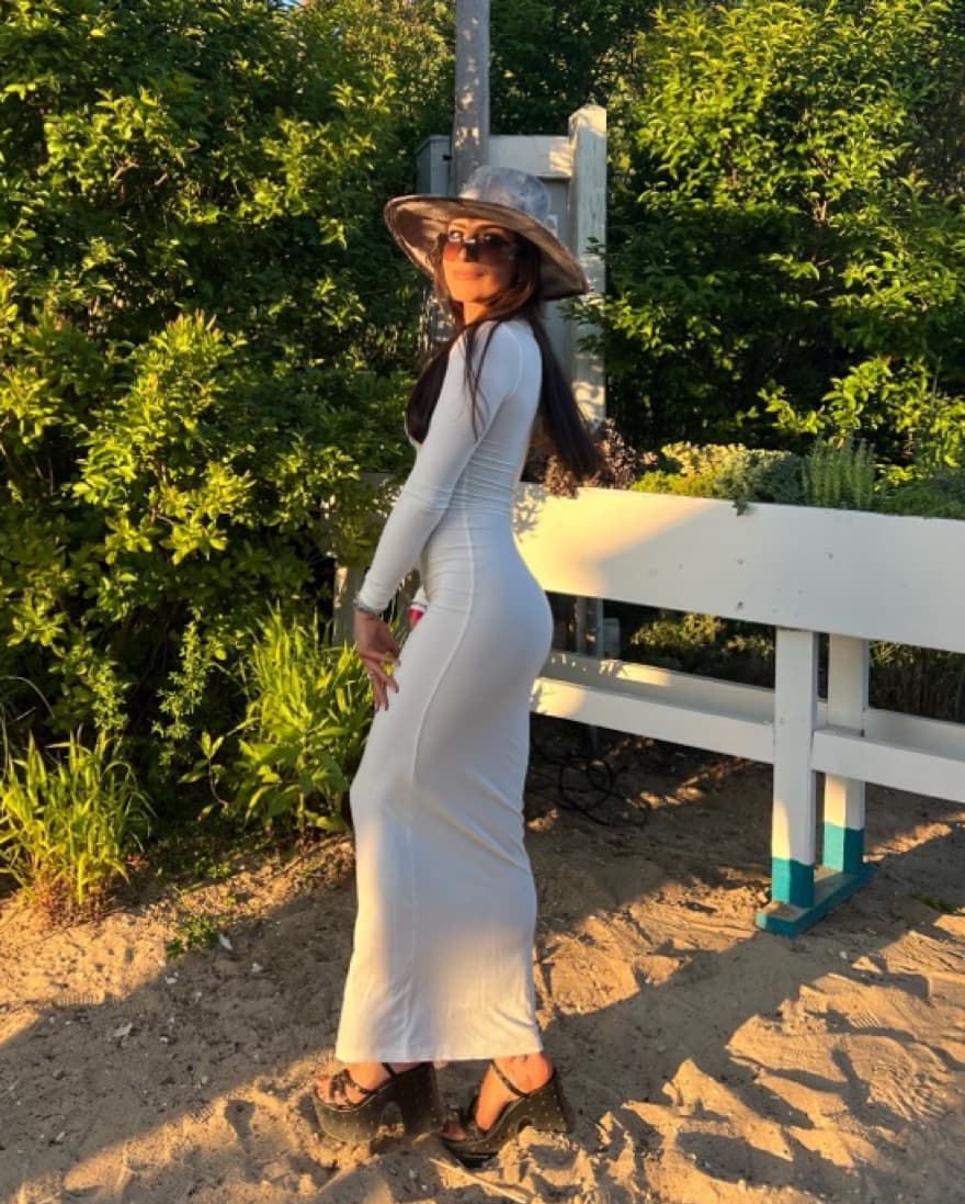 SKIMS WHITE MAXI DRESS  - Image 3
