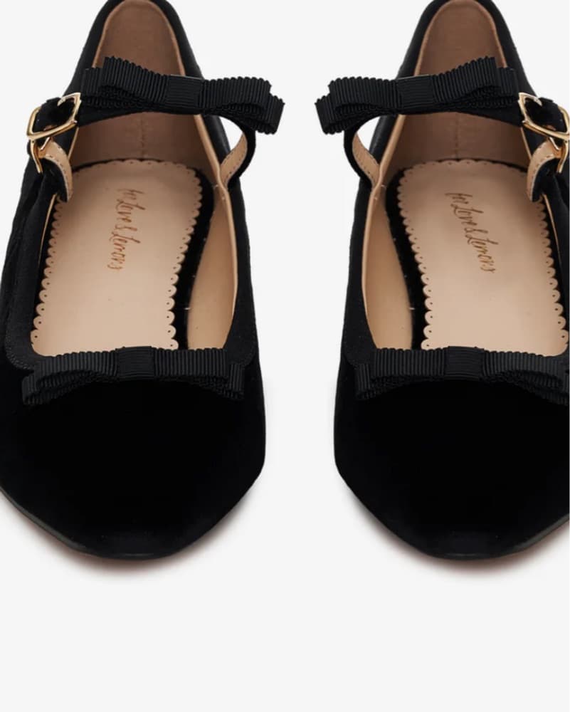 Elegant Black Velvet Ballet Flats - Image 3