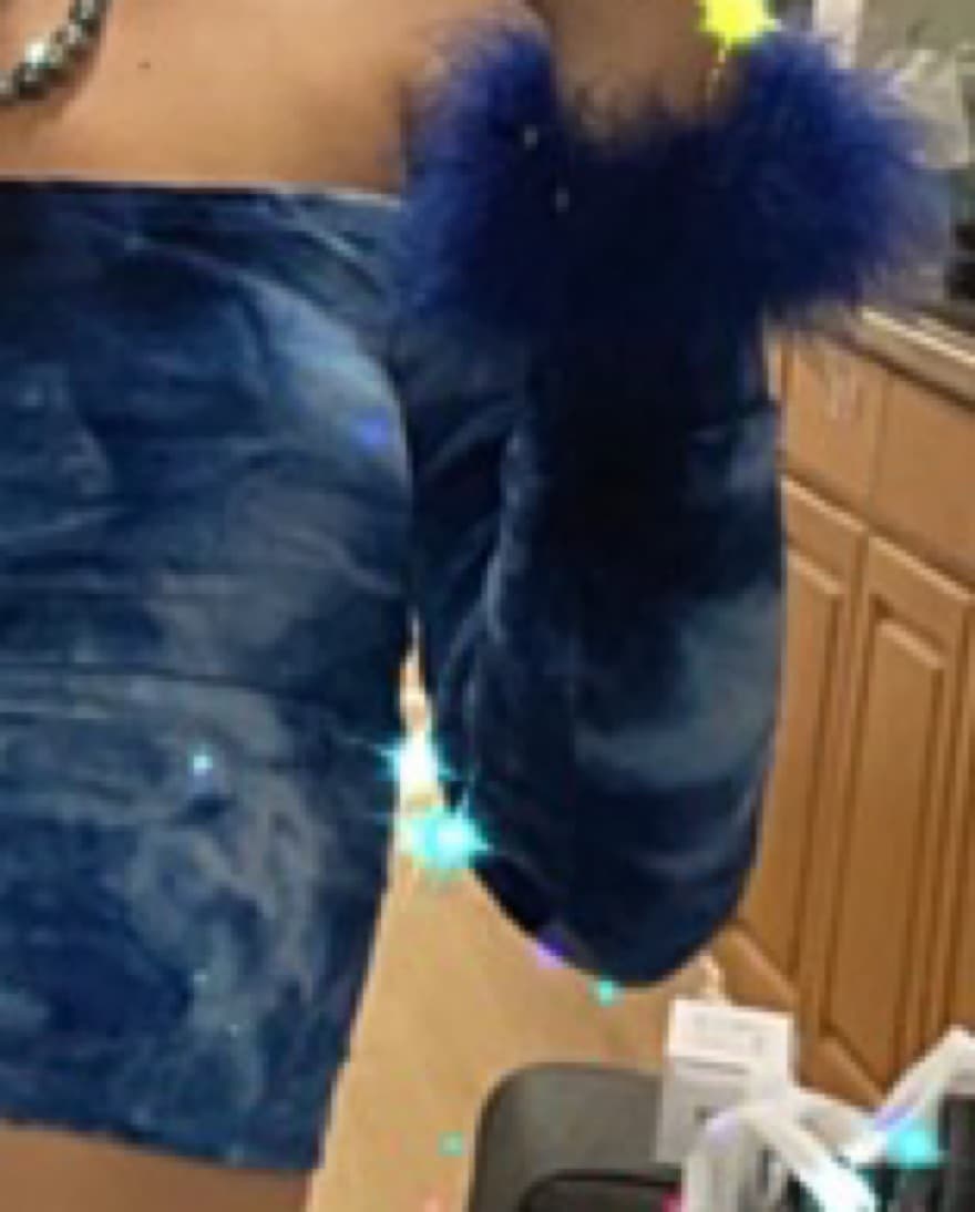Off The Shoulder Blue Crop Top - Image 2