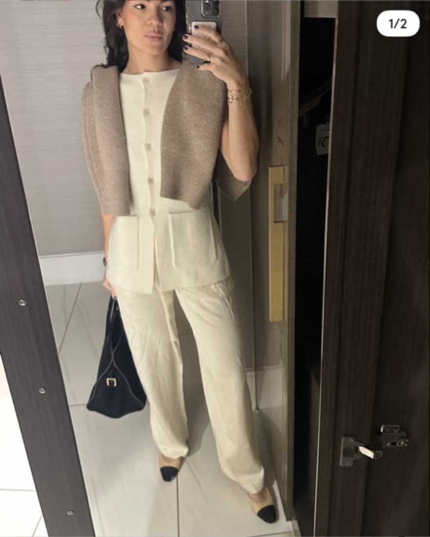 DISSH CREAM LONGINE KNIT VEST - Image 1