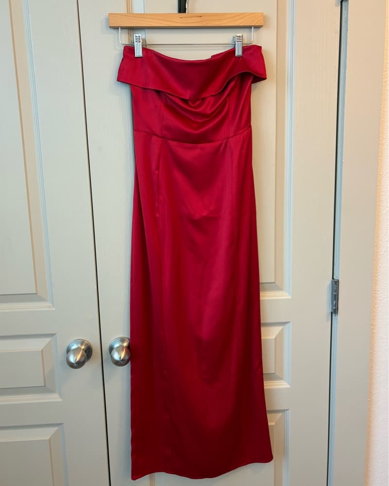 Red Strapless Reformation Dress - Image 3