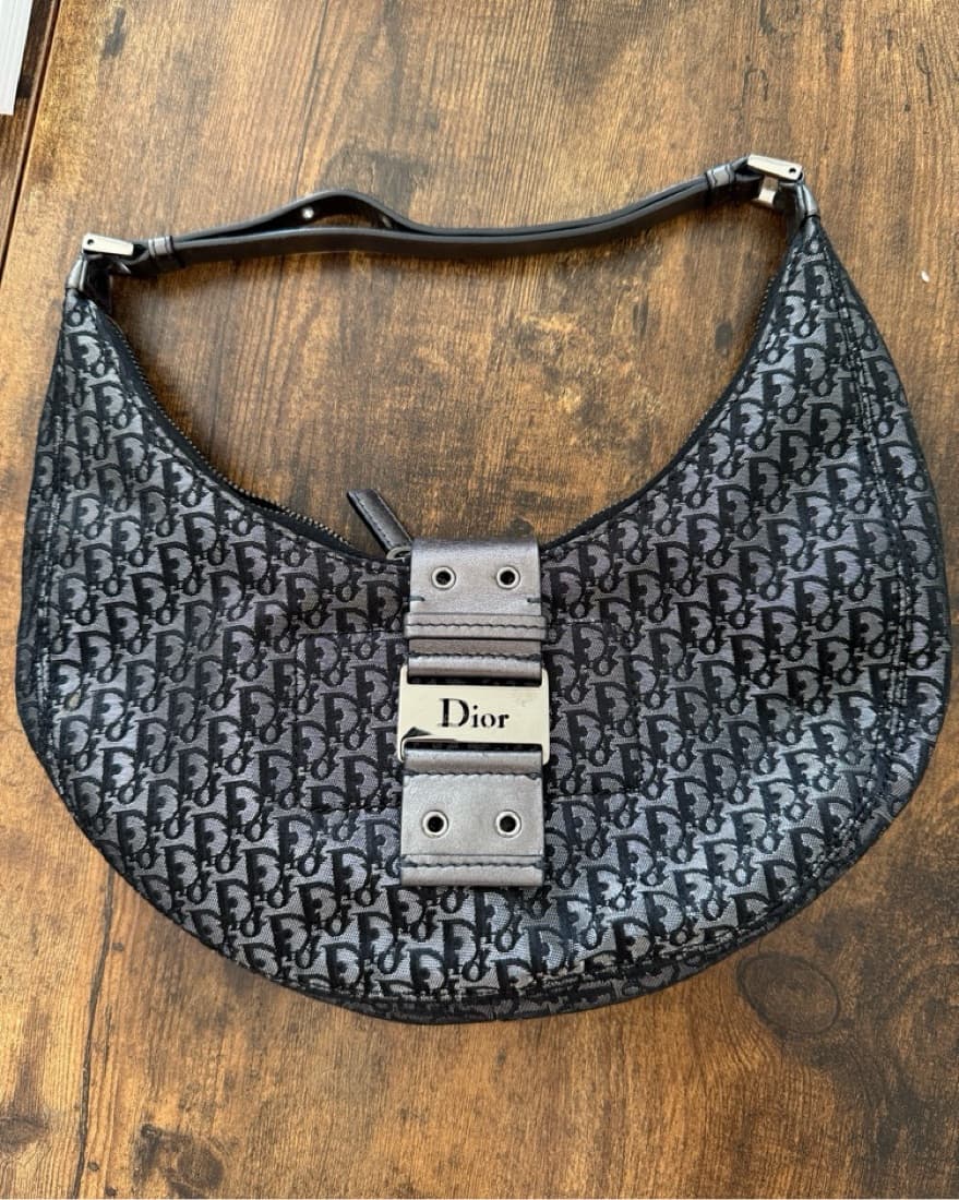Chistian Dior Bicolor Oblique Hobo Bag - Image 4