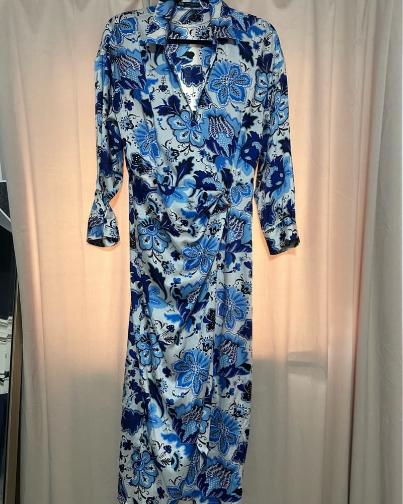 Zara Blue & White Wrap Dress - Image 2