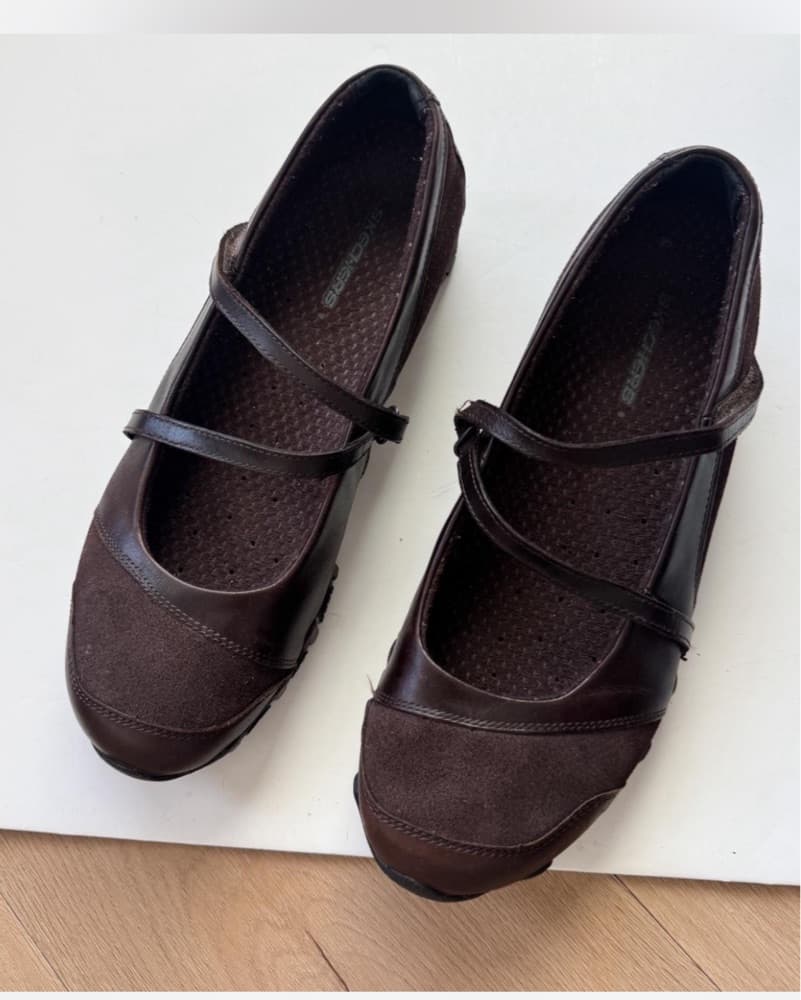 Sporty Ballet Flats  - Image 1