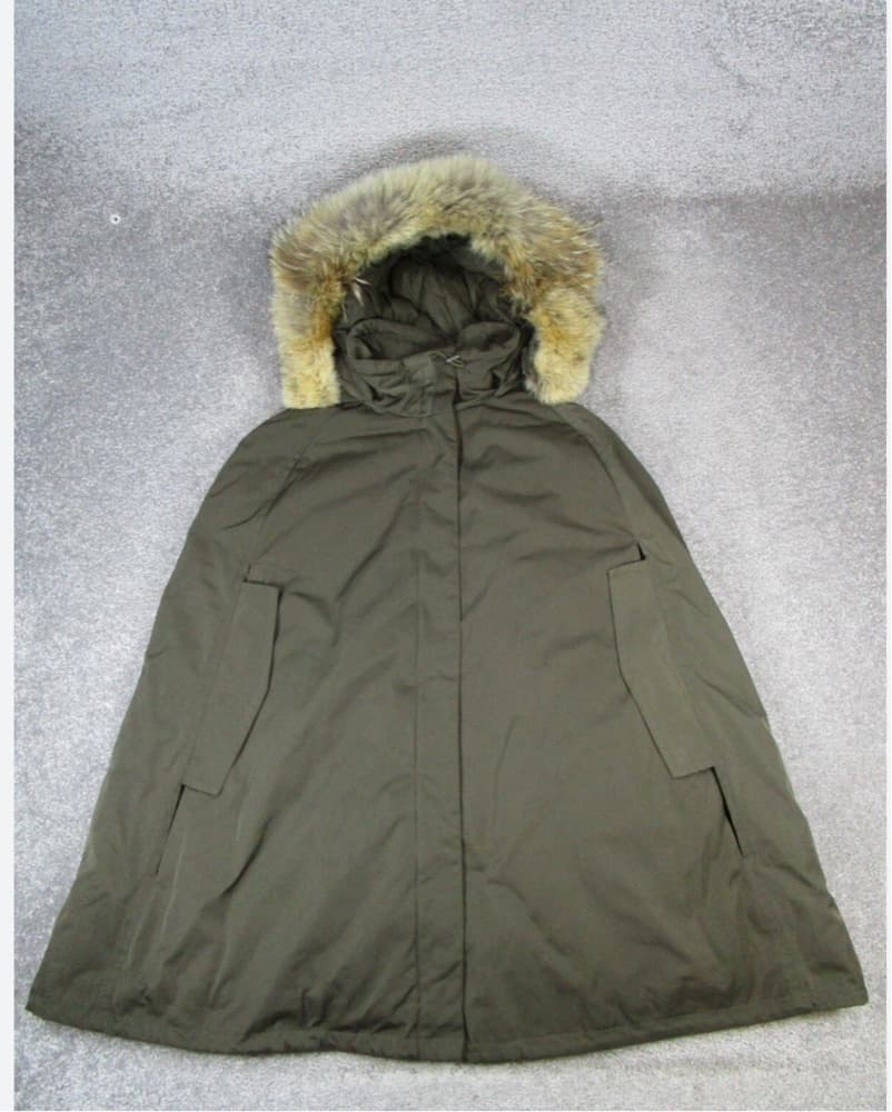 THEORY DOWN CAPE COAT / Real Fur Trim - Image 2