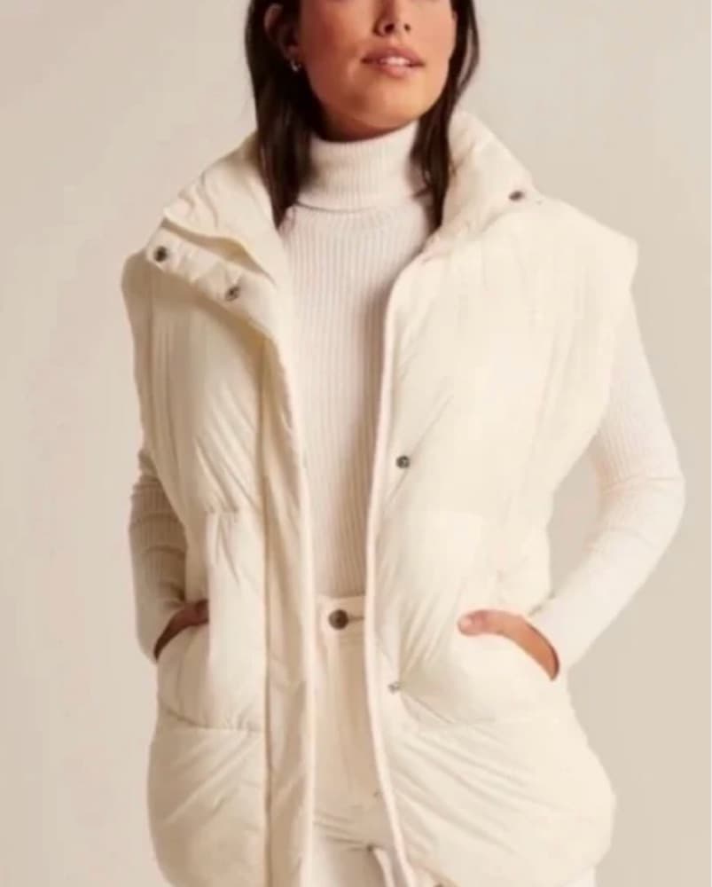 YPB On The Go Puffer Vest - Image 2