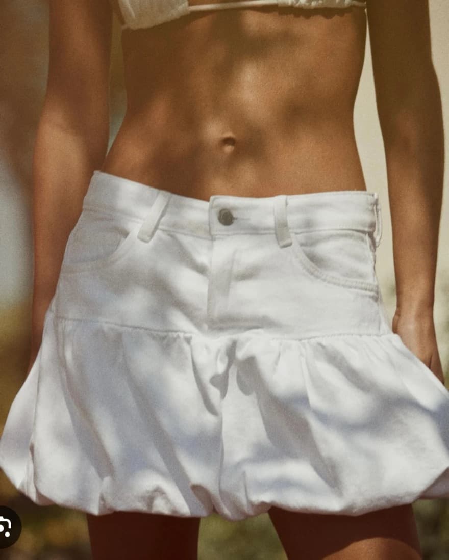 White Denim Balloon Mini Skirt - Image 1