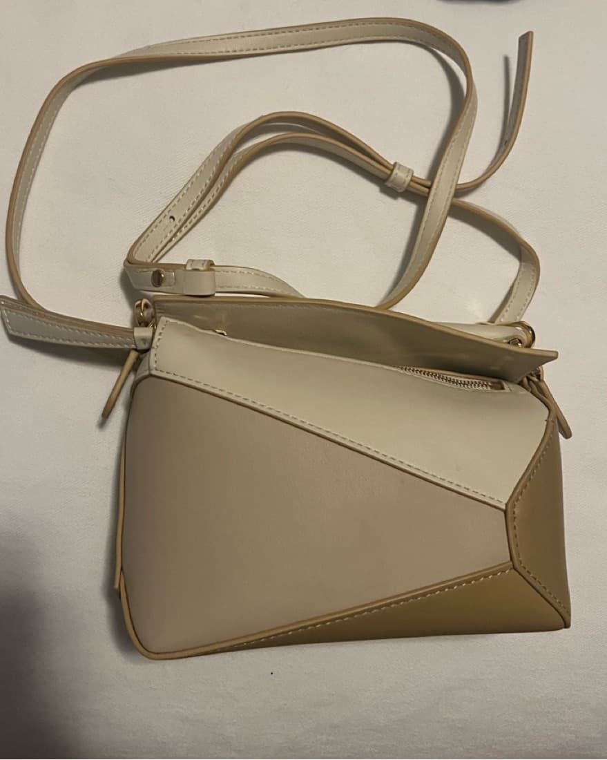 Loewe Mini Puzzle Bag - Image 3