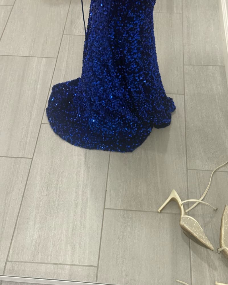 super pretty long dress - Image 3