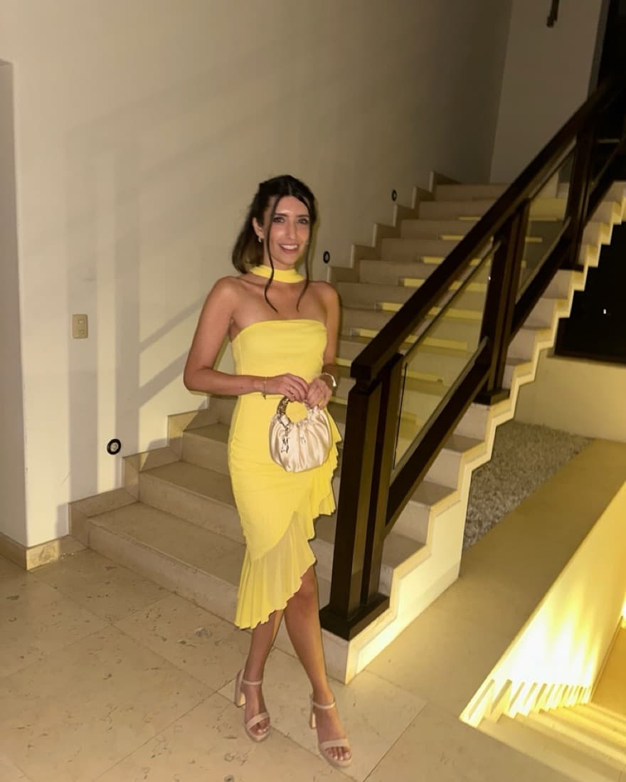Summer Dress With Yellow Neck - Image 3