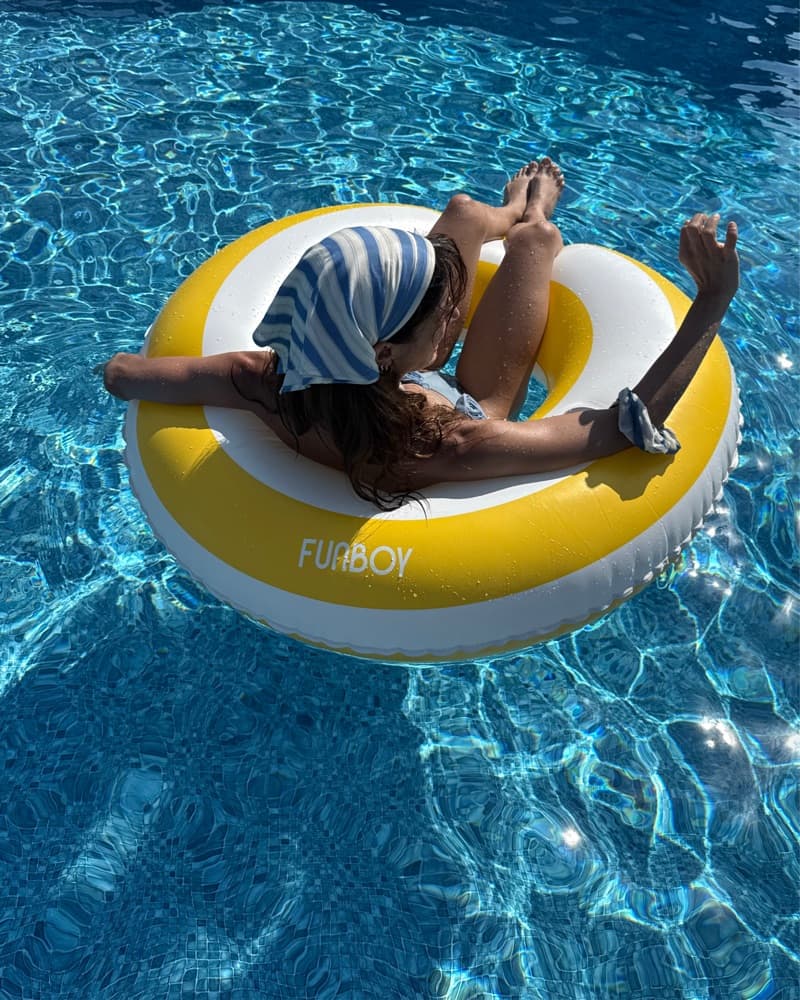 yellow & white striped pool floaties !!! - Image 3