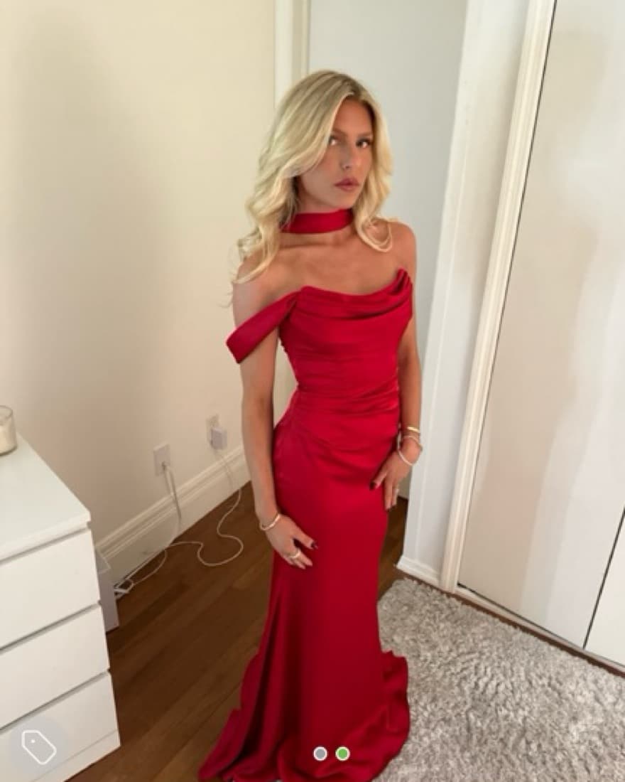 Miss Circle Gown - Image 1