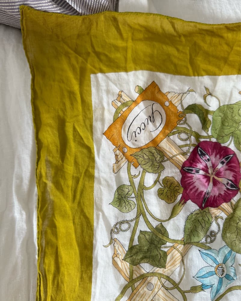 Gucci Flora silk scarf by V. Accornero - Image 1