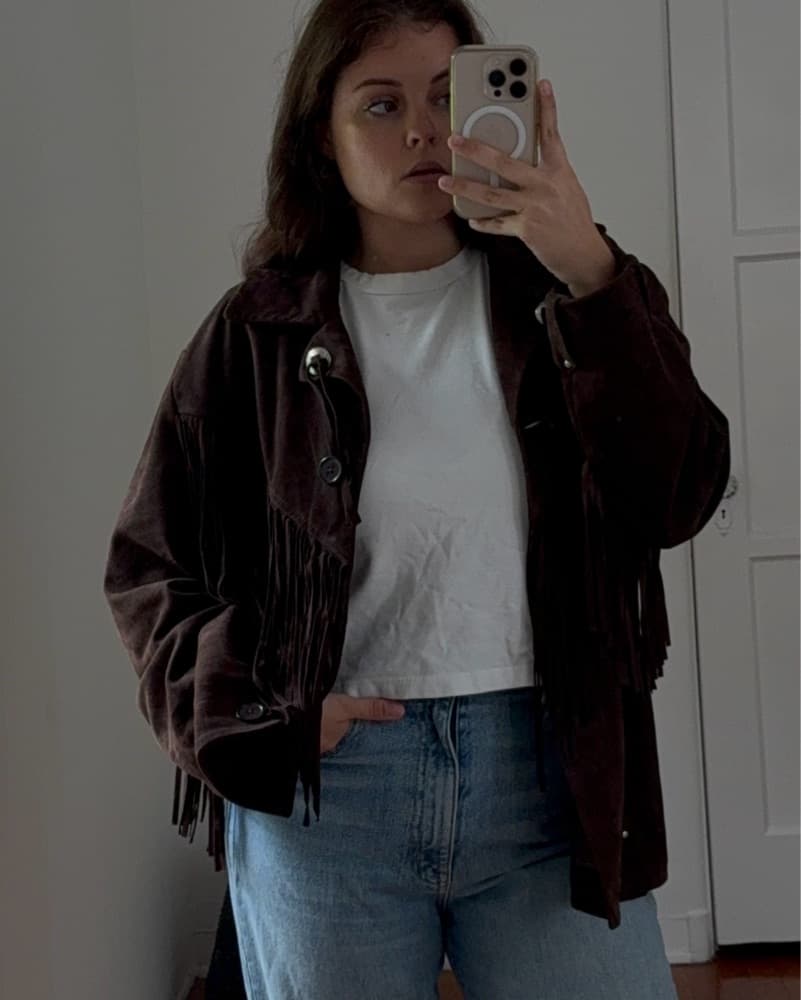 Chic Fringe Suede Jacket - Image 4
