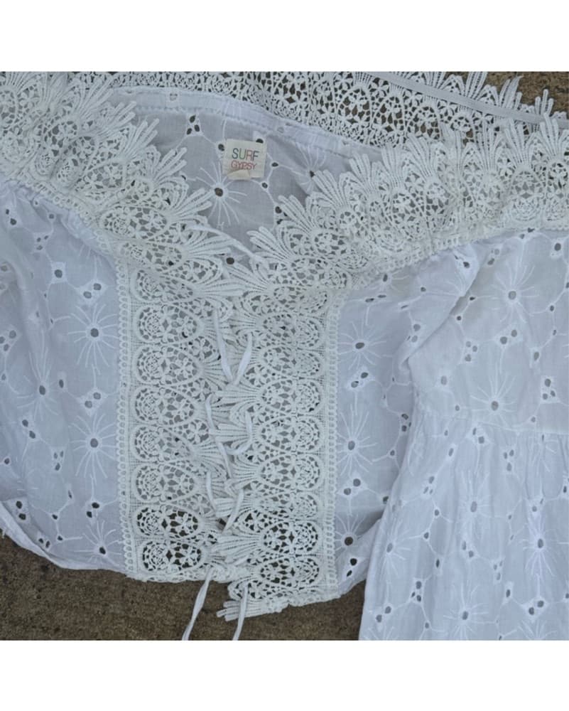 Delicate Eyelet Lace Off-Shoulder Top - Image 2
