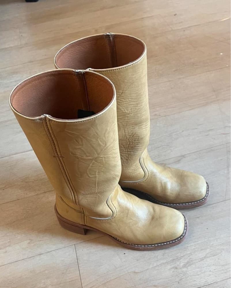 Frye Campus Boots in Banana - Image 2