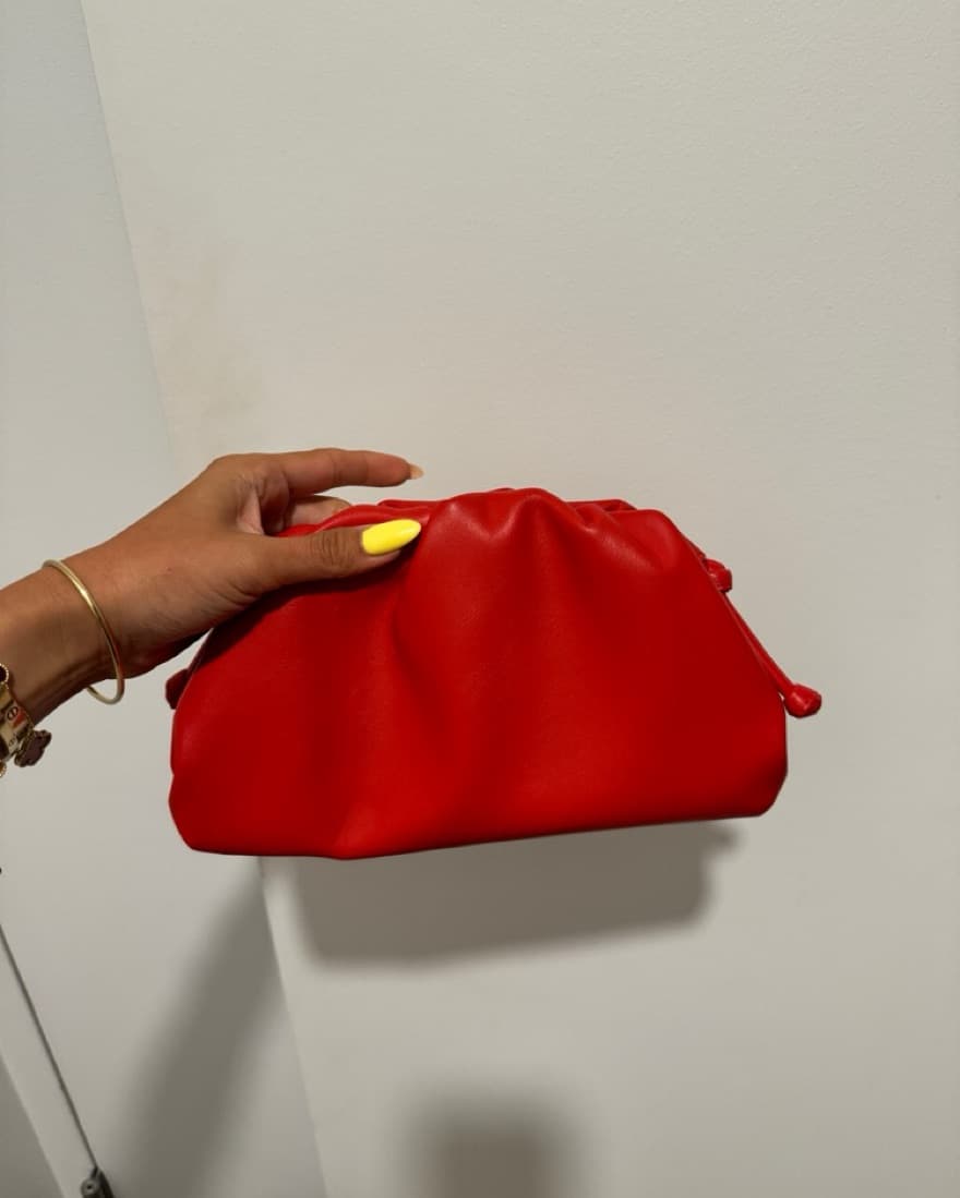 RED BOTTEGA CLUTCH - Image 1