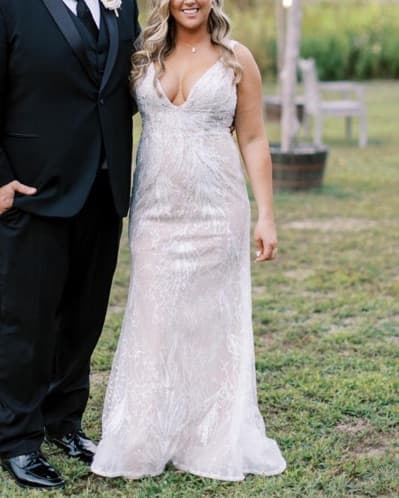 Wedding dress/Reception dress - Image 2